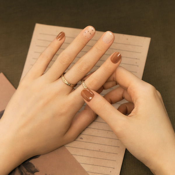 Glaze Semi-Cured Gel Nail: ZMA437N Brown Check