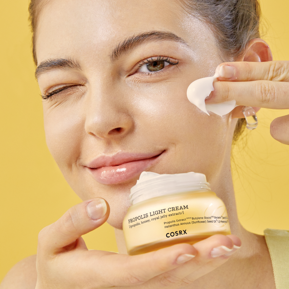 Full Fit Propolis Light Cream - Soko Box – Sokobox Mayoristas